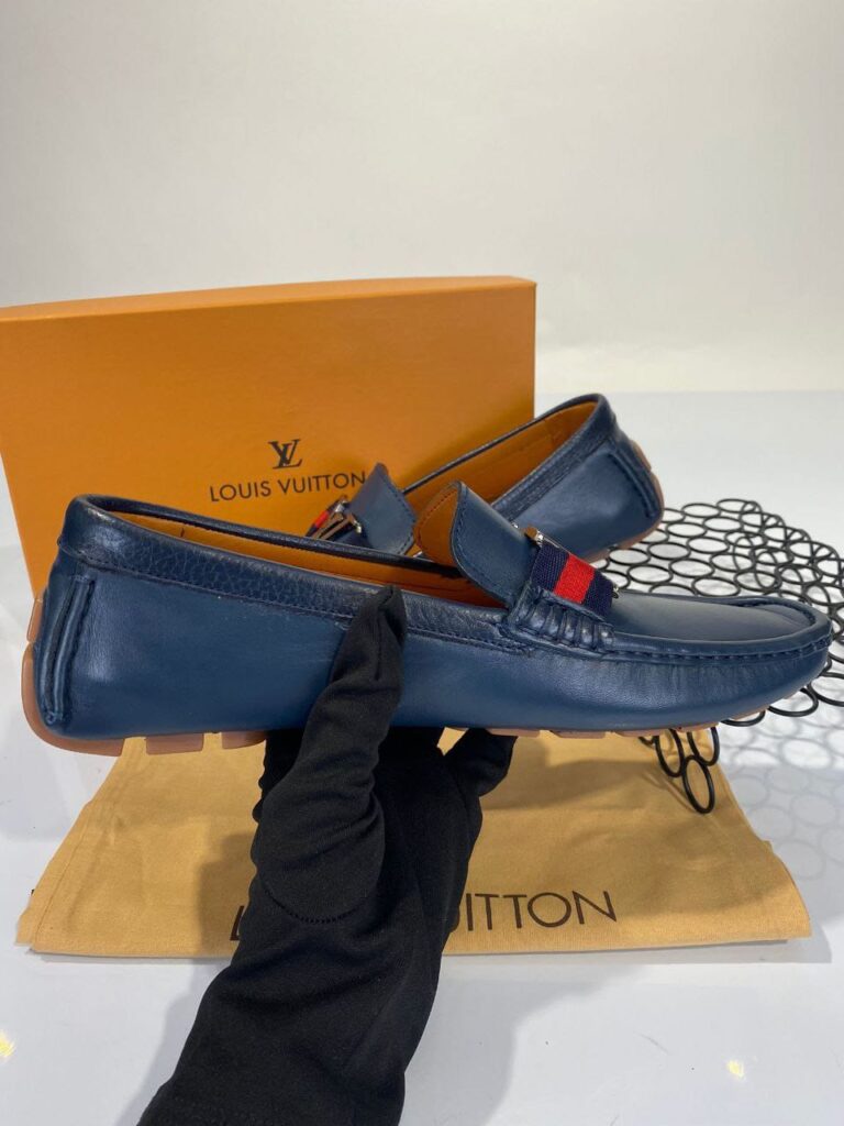 louis vuitton ayakkabi erkek loafer lacivert seritli