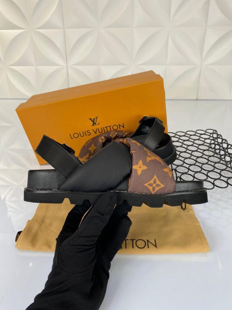 louis vuitton terlik sandalet yeni sezon ithal
