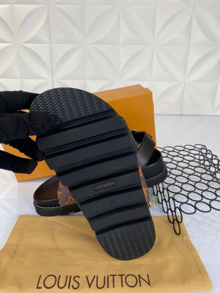 louis vuitton terlik sandalet yeni sezon ithal