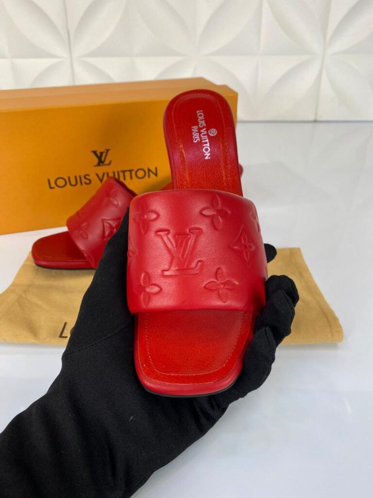 louis vuitton terlik topuklu kirmizi 6 cm ithal