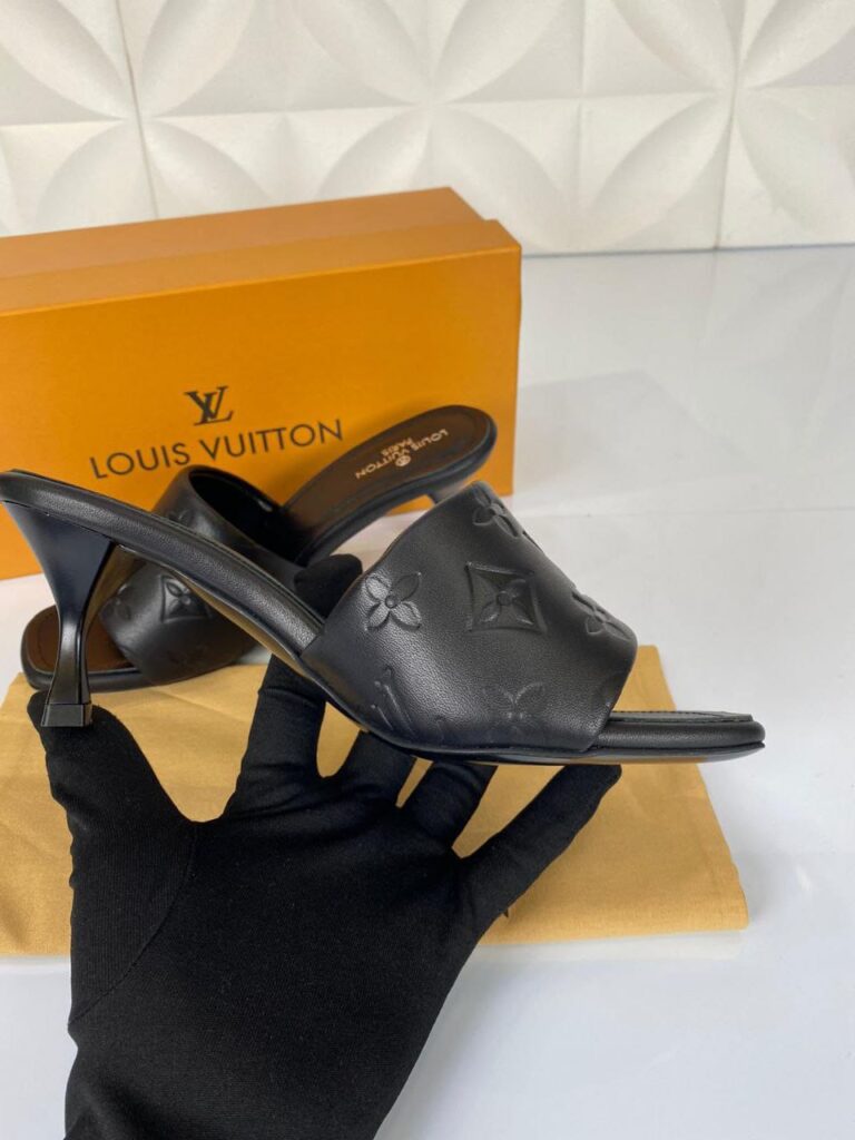 louis vuitton terlik topuklu siyah 6 cm ithal