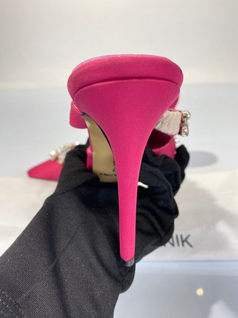 manolo blahnik ayakkabi pembe topuklu 12 cm