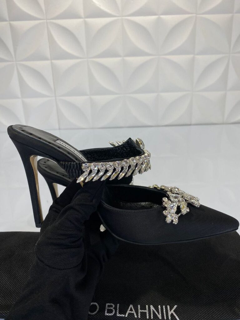 manolo blahnik ayakkabi siyah topuklu 12 cm