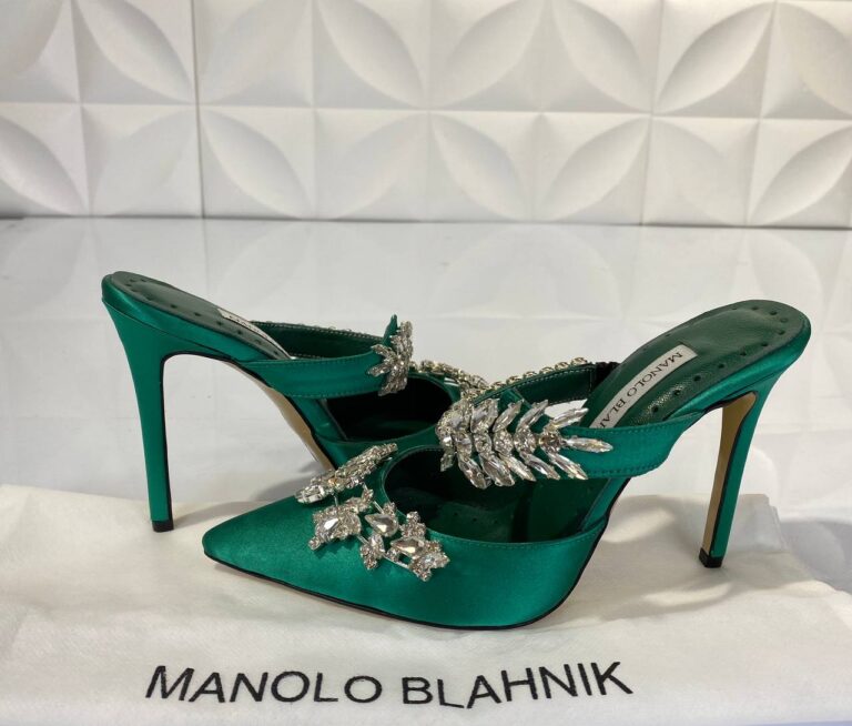 manolo blahnik ayakkabi yesil topuklu 12 cm
