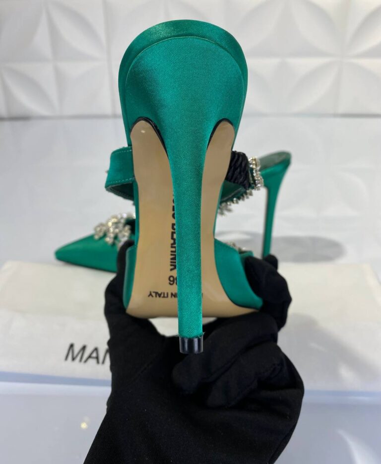 manolo blahnik ayakkabi yesil topuklu 12 cm