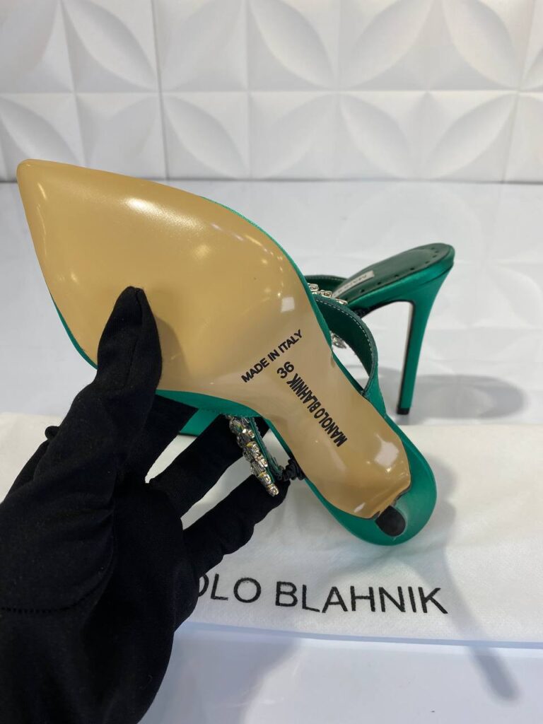 manolo blahnik ayakkabi yesil topuklu 12 cm