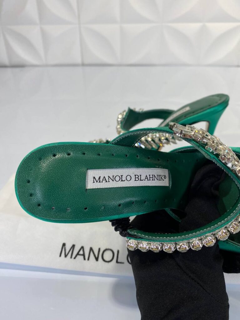manolo blahnik ayakkabi yesil topuklu 12 cm