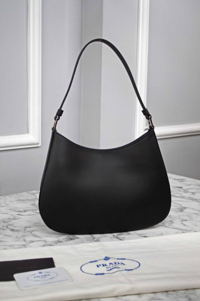 prada canta cleo brushed shoulder siyah 22x6x27 cm