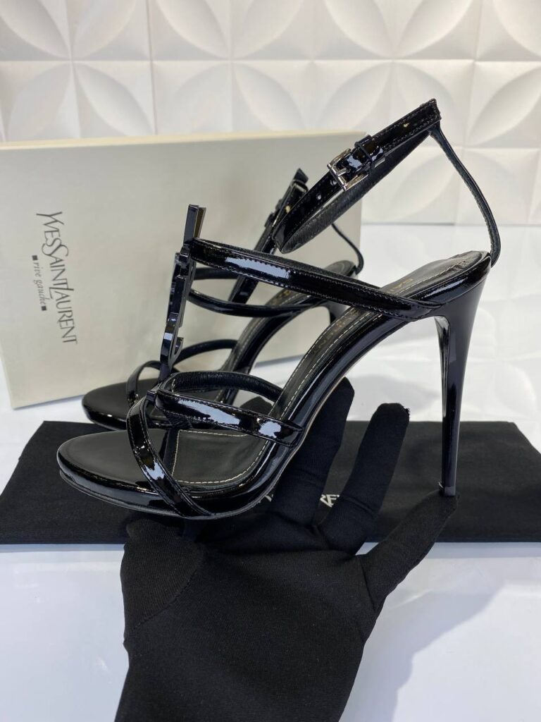 yves saint laurent ayakkabi siyah rugan topuk 9 cm fantastic