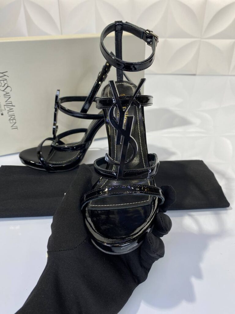 yves saint laurent ayakkabi siyah rugan topuk 9 cm fantastic