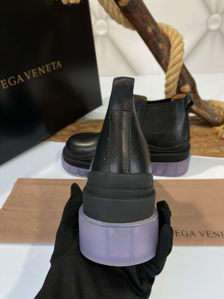 bottega veneta bot kisa boy siyah seffaf lila taban