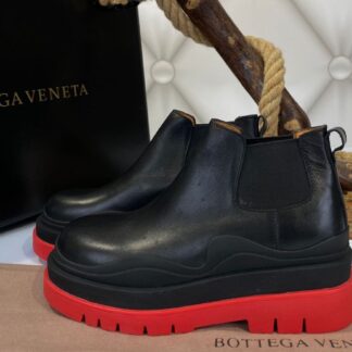 bottega veneta bot the tire kisa boy siyah kirmizi taban