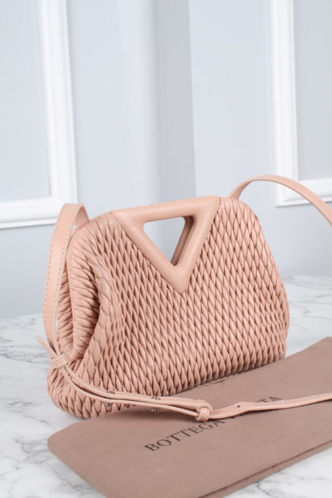 bottega veneta canta pembe point hakiki deri ithal 22x16x8 cm vip