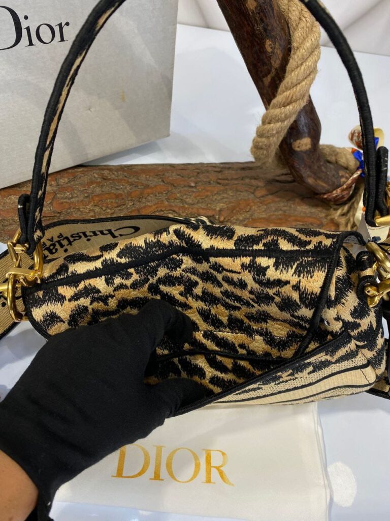christian dior canta saddle leopar askili 25x20 cm ithal deri