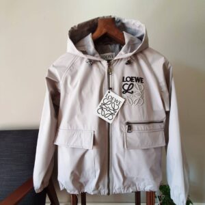 loewe yagmurluk mont bej oversize kesim luks
