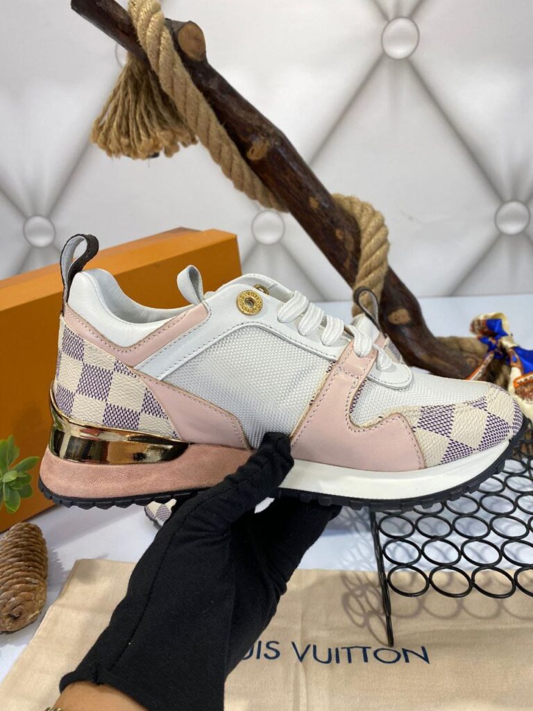 louis vuitton ayakkabi sneakers beyaz pembe ithal