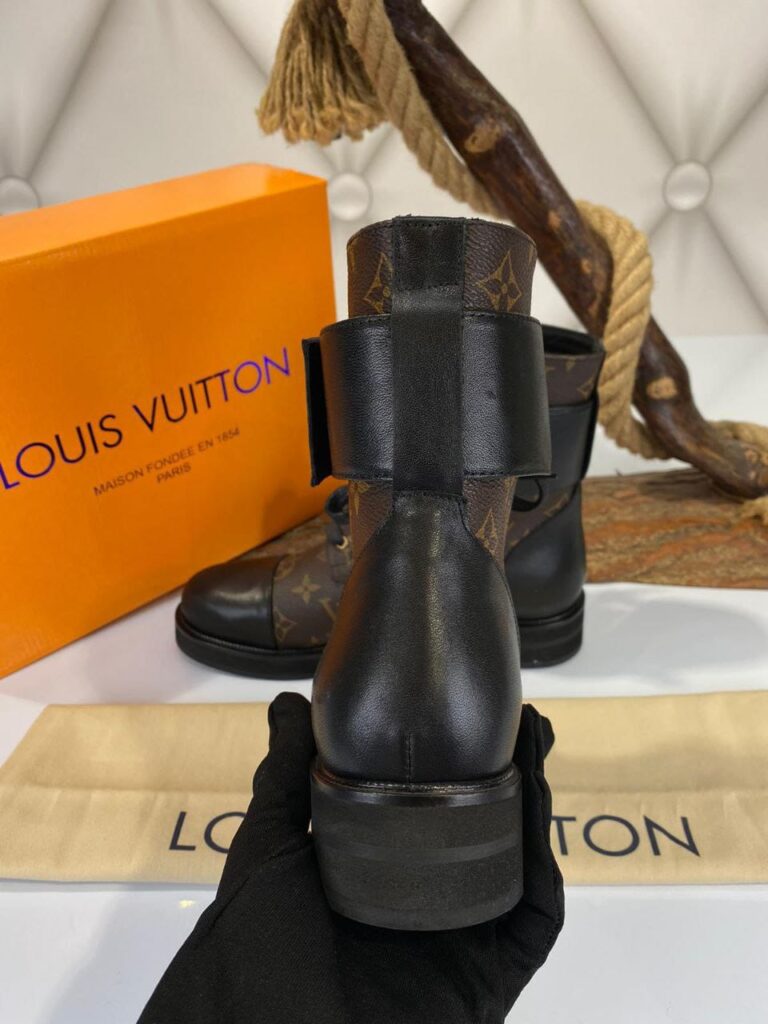 louis vuitton bot yeni sezon kahve monogram siyah