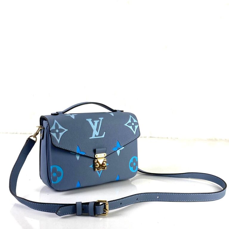 louis vuitton canta metis pochette mavi oversize empreinte bicolor deri 25x19