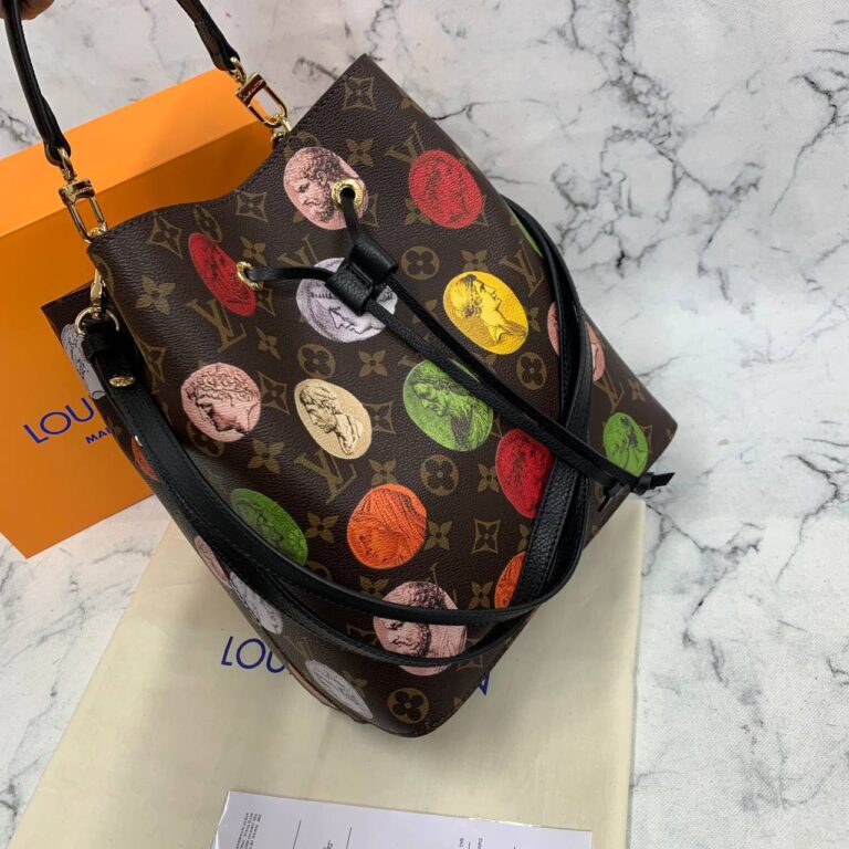 louis vuitton canta neo neo yeni baski monogram citcit asansor sistemi 26x26x28 cm