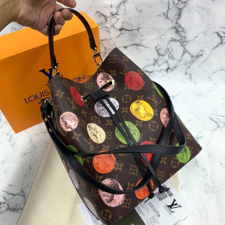 louis vuitton canta neo neo yeni baski monogram citcit asansor sistemi 26x26x28 cm