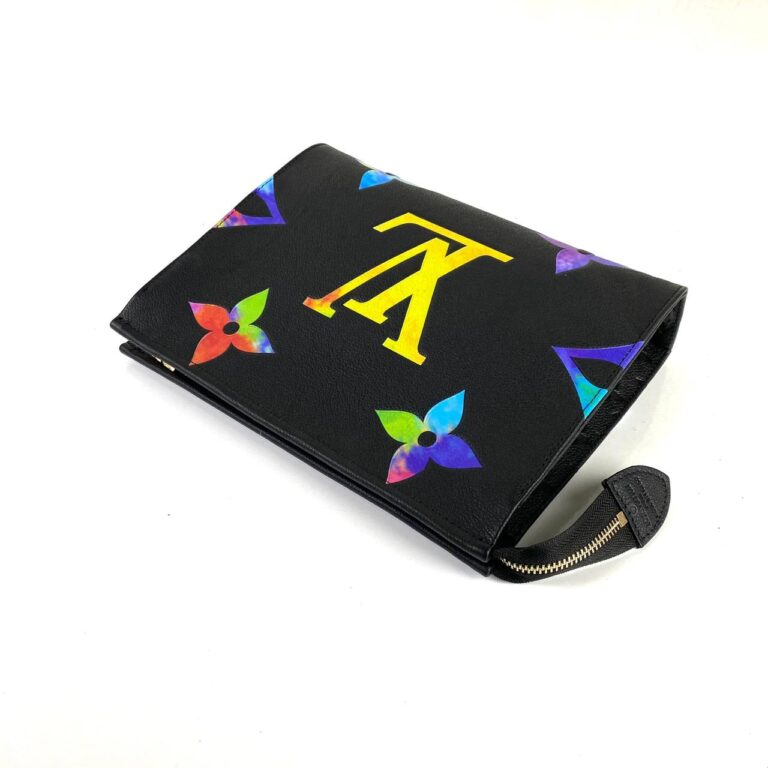 louis vuitton canta renkli logo toiletry pouch portfoy 26x20 cm siyah oversize