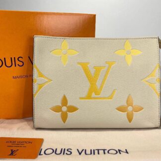louis vuitton canta toiletry pouch portfoy clutch bej 26x20 deri