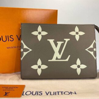 louis vuitton canta toiletry pouch portfoy clutch vizon bej 26x20 deri