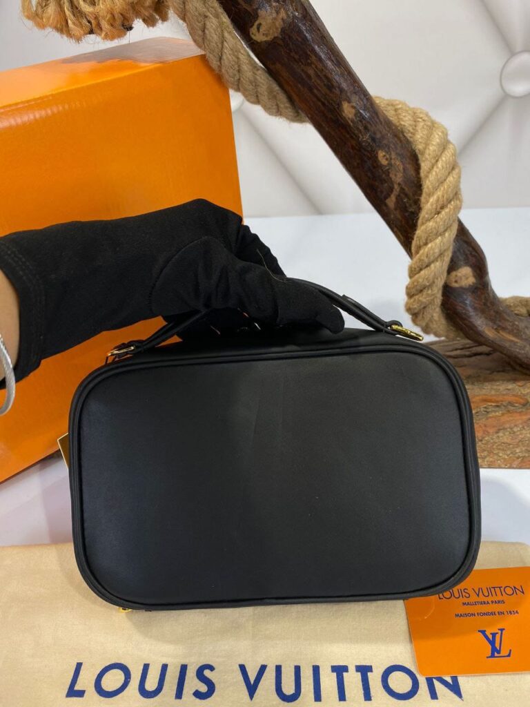 louis vuitton canta utility crossbody 2021 manhattan siyah 21x15