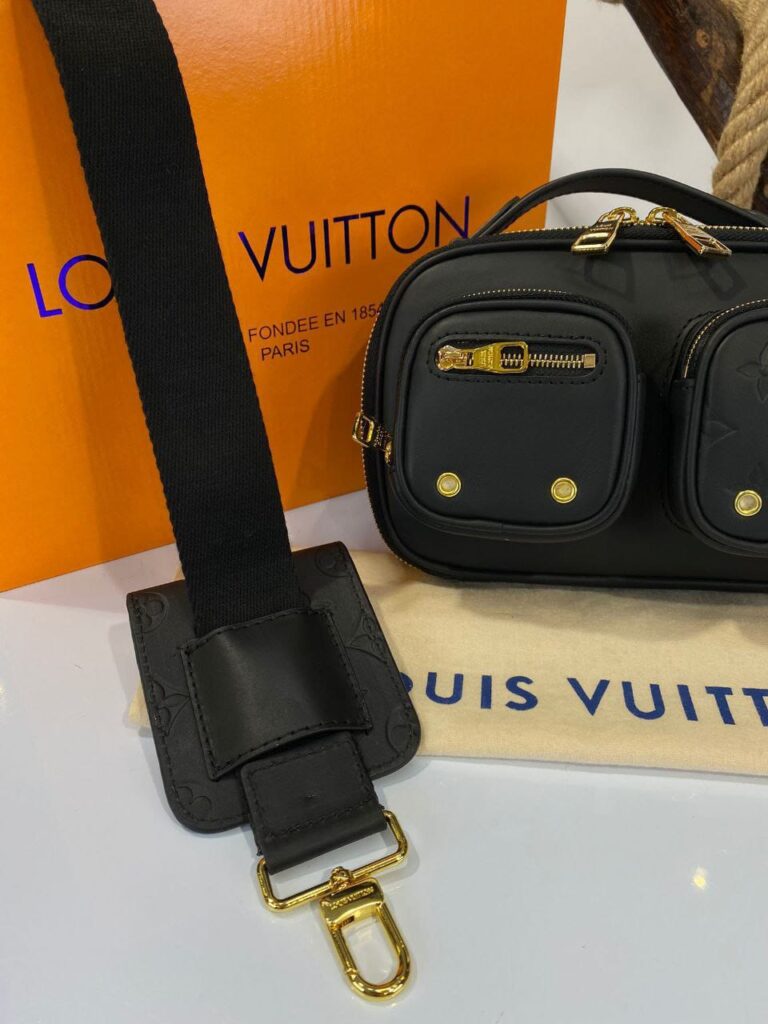 louis vuitton canta utility crossbody 2021 manhattan siyah 21x15