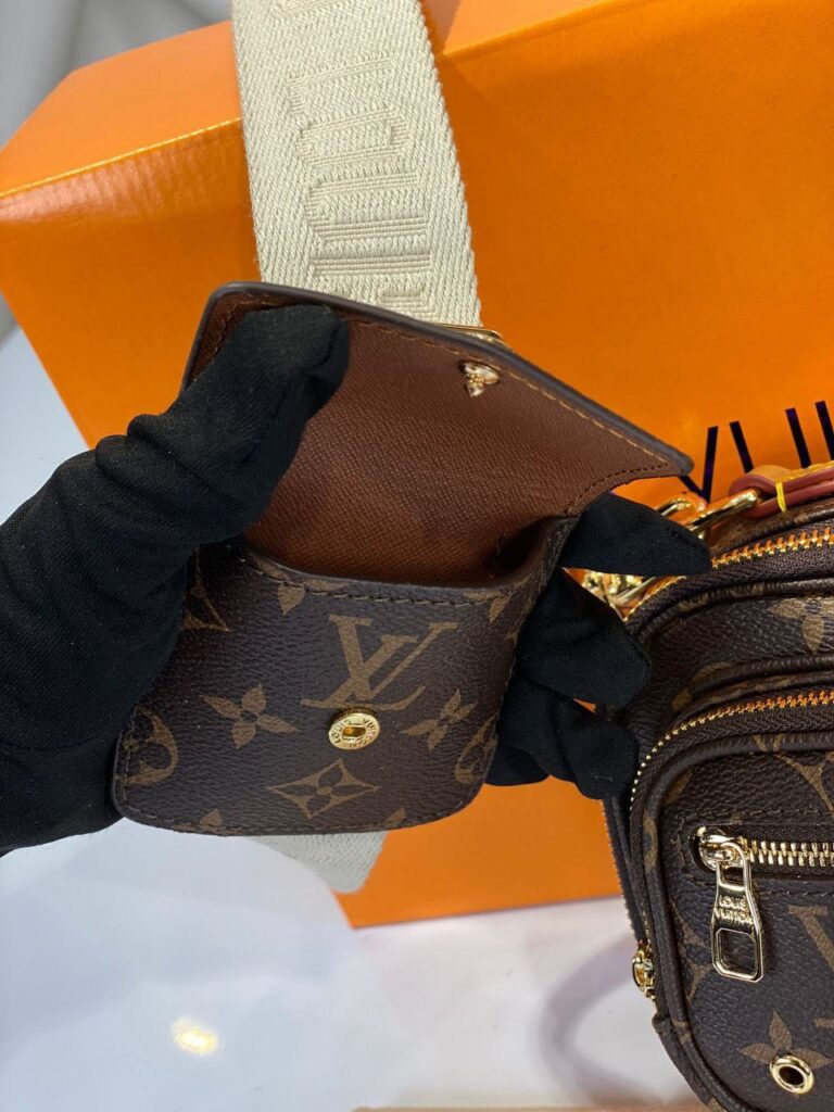 louis vuitton canta utility crossbody 2021 monogram krem 21x15