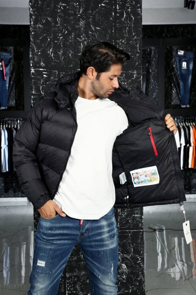 moncler mont erkek mat siyah kolu cepli