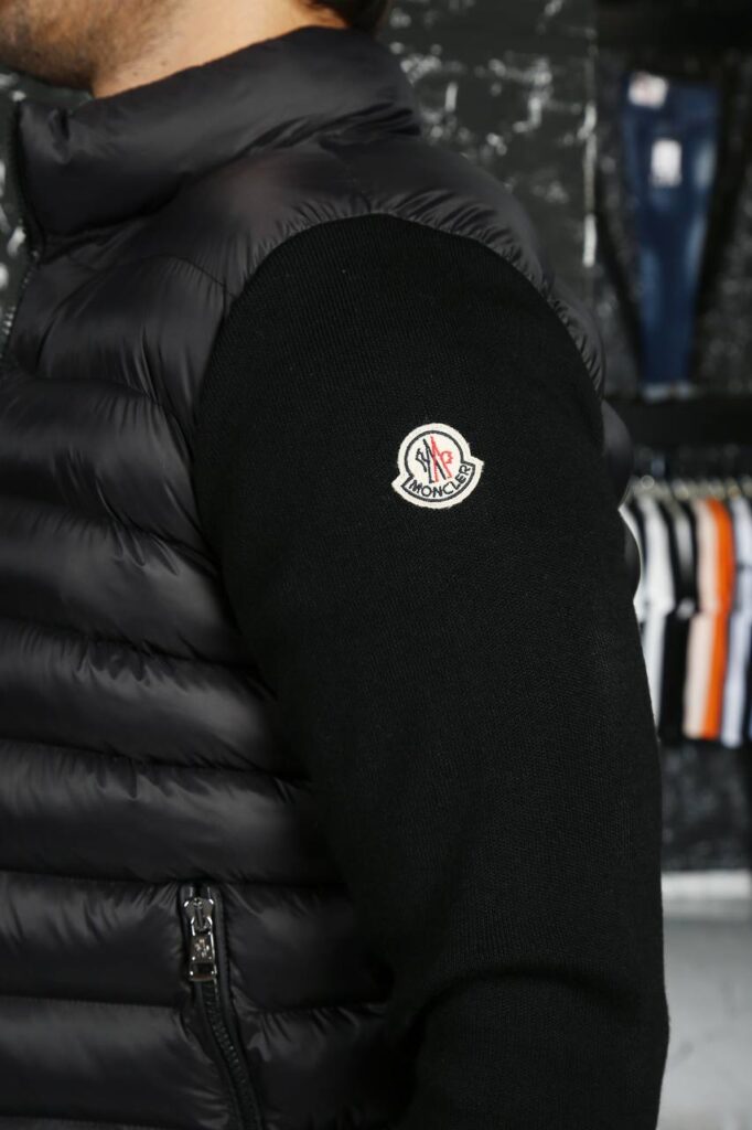 moncler mont erkek siyah kollari triko detayli