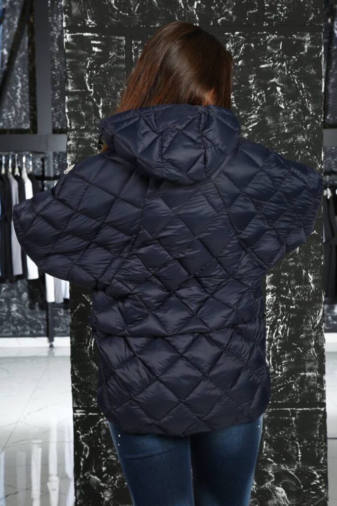 moncler mont lacivert kapitone kolu triko kapusonlu
