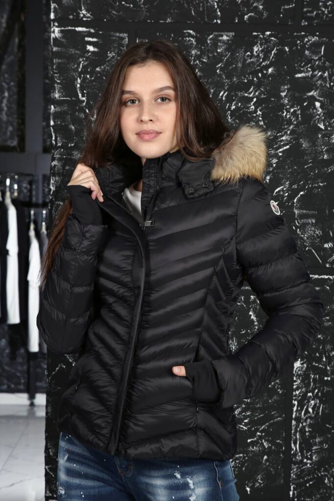 moncler mont mat siyah zikzak desenli