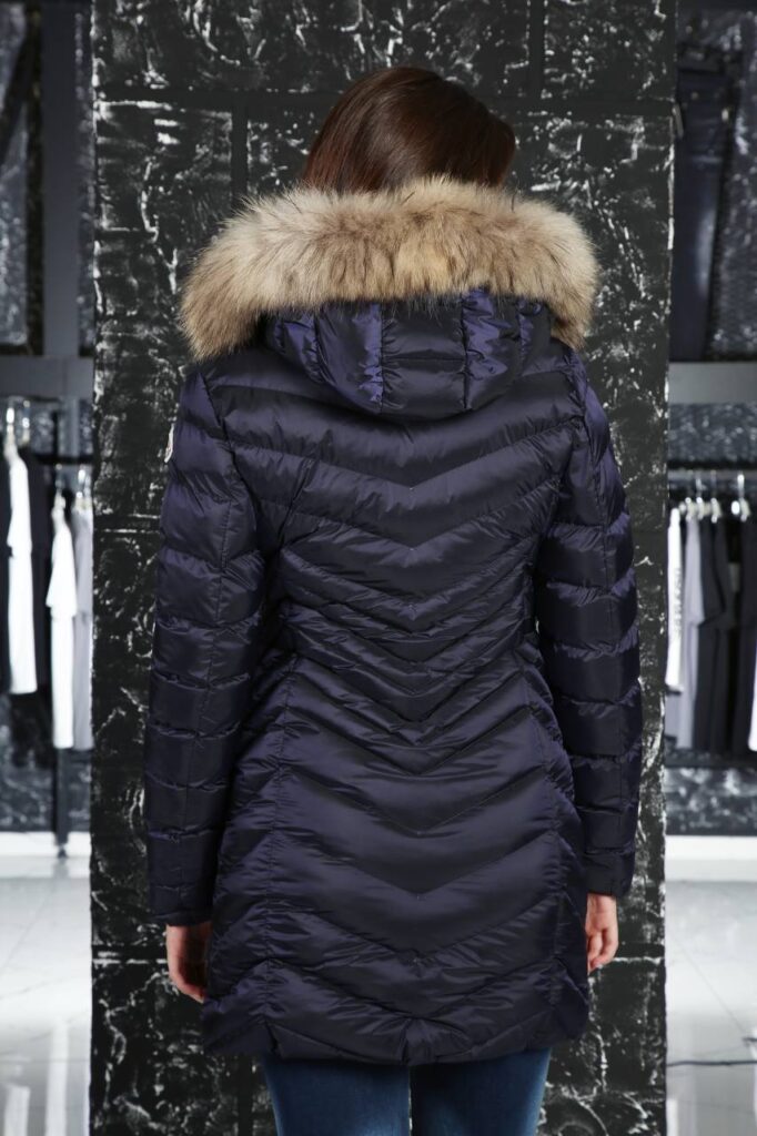 moncler mont uzun lacivert mat oklu desen
