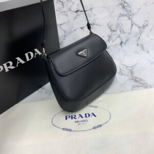 prada canta cleo brushed siyah hakiki deri 21x16 cm