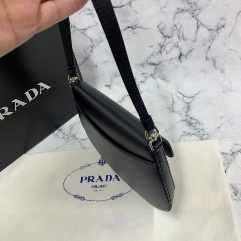 prada canta cleo brushed siyah hakiki deri 21x16 cm