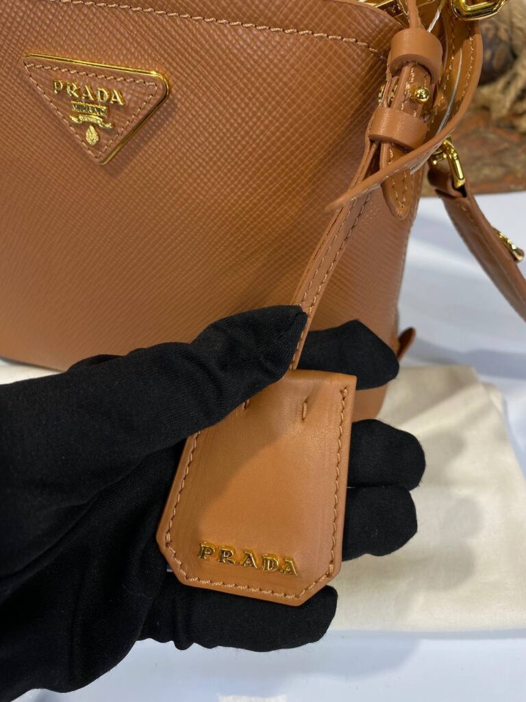 prada canta medium saffiano taba 21x17 cm ithal