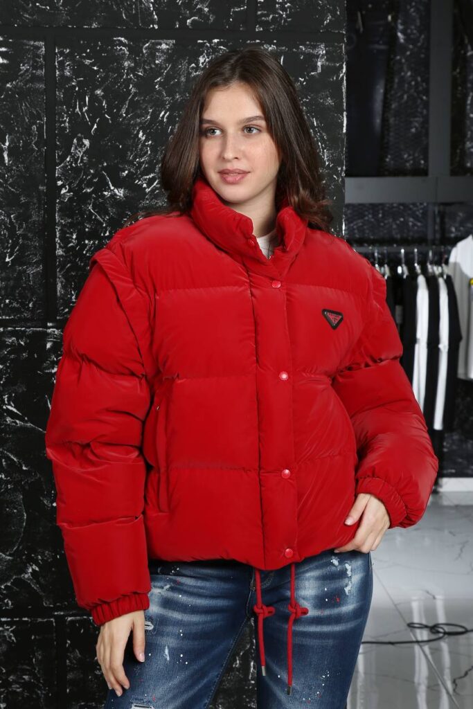 prada mont kirmizi mont yelek kollari cikarilabilir