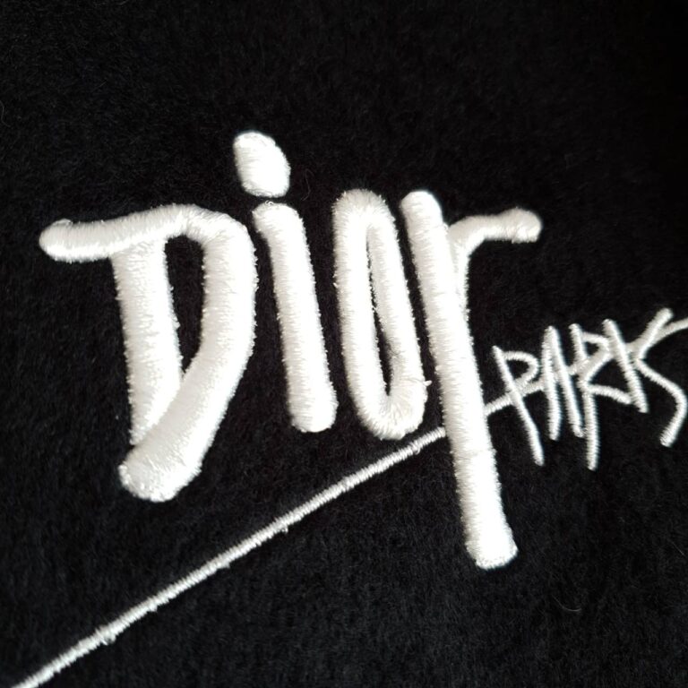 christian dior kaban kase siyah kapusonlu