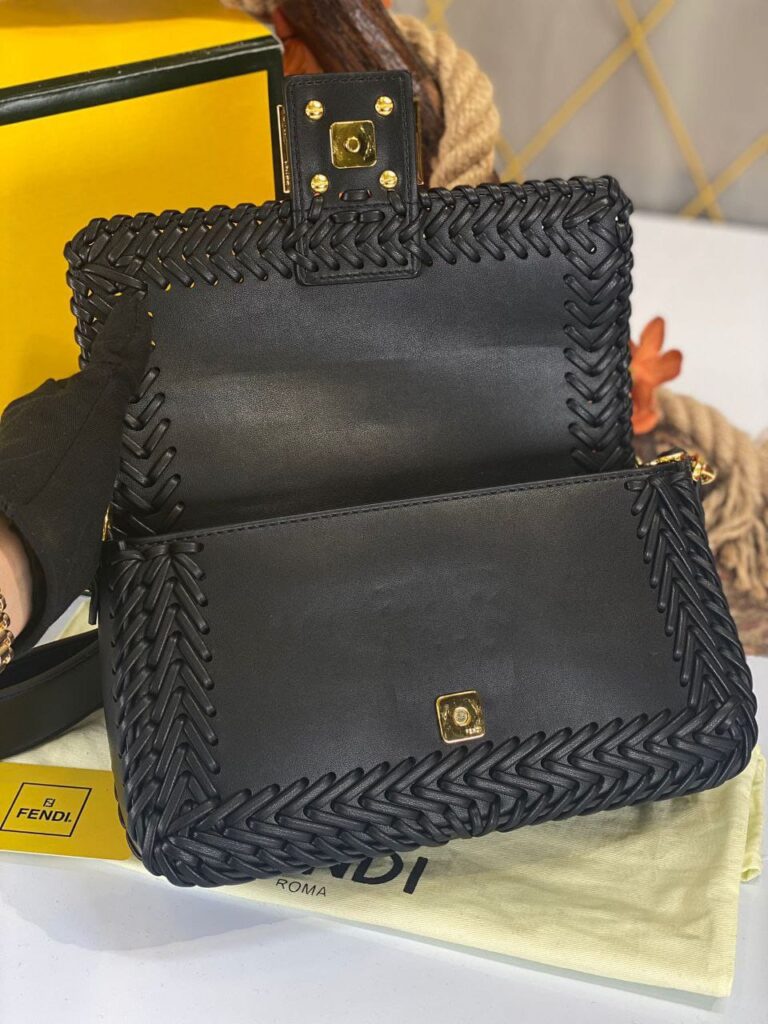 fendi canta baguette siyah orgulu ithal 27x16x6 cm