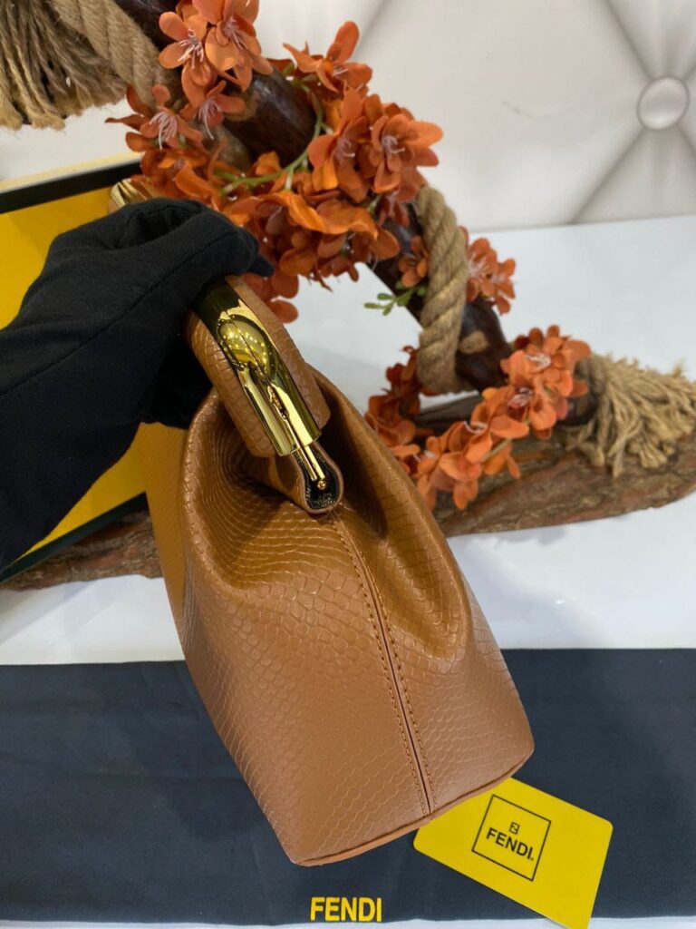 fendi canta first buyuk boy taba piton hakiki deri 32.5x23.5x15 cm