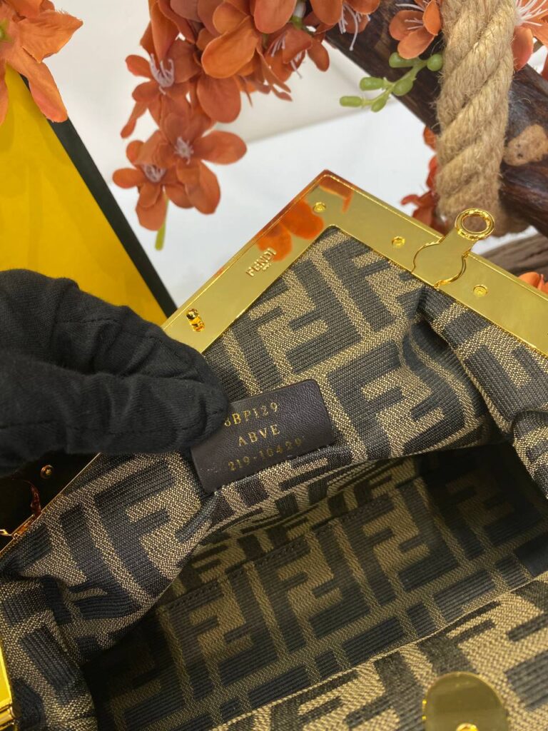fendi canta first orta boy camel hakiki deri 26x18x9.5 cm