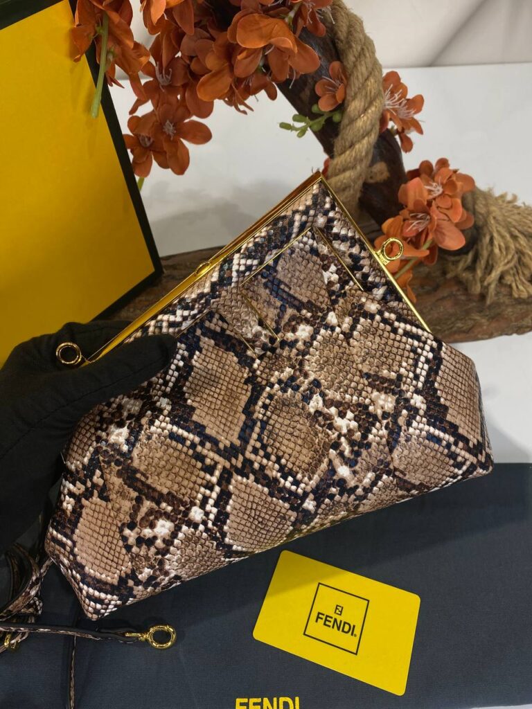 fendi canta first orta boy kahve naturel piton hakiki deri 26x18x9.5 cm