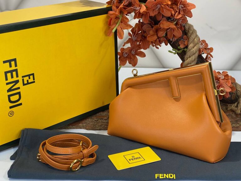 fendi canta first orta boy taba hakiki deri 26x18x9.5 cm