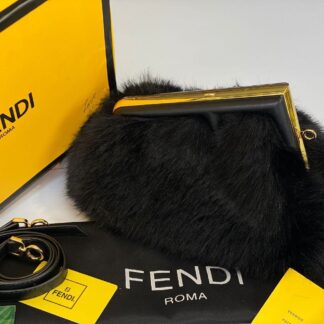 fendi canta first orta boy tuylu siyah hakiki deri 26x18x9.5 cm