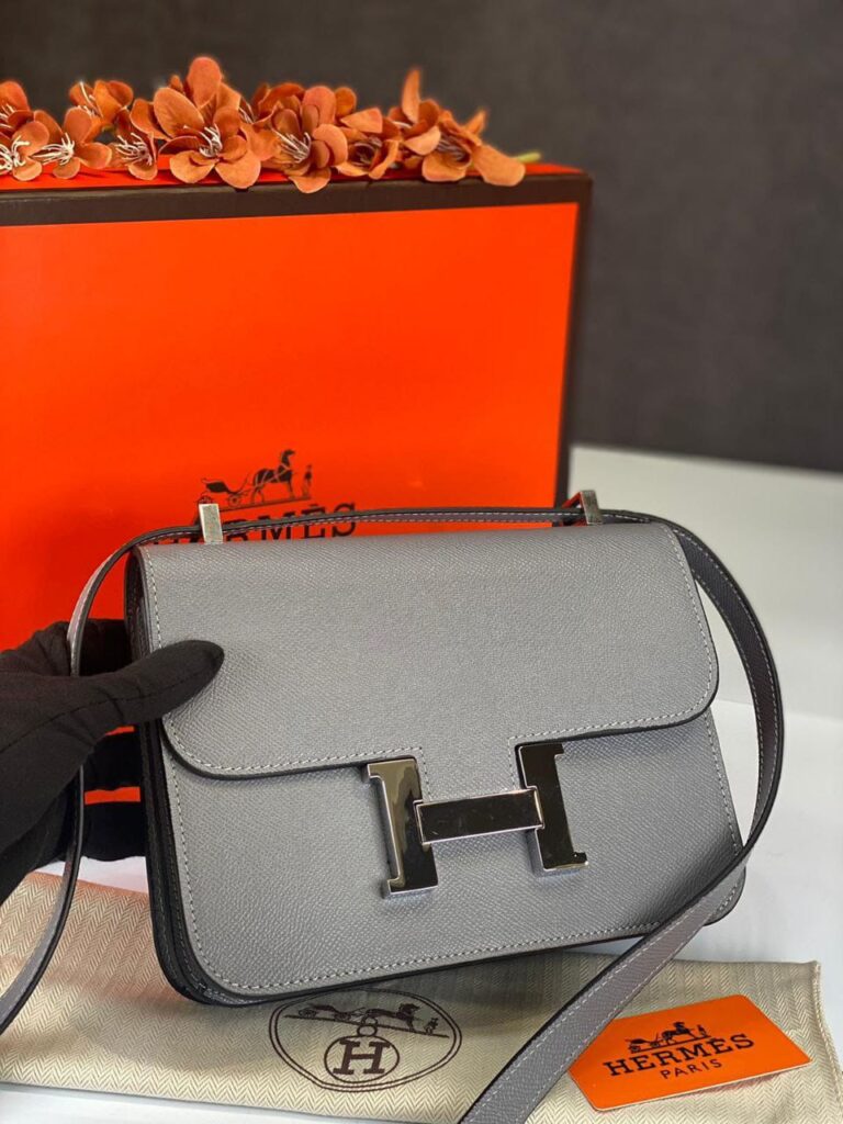 hermes canta constance gri silver epsom deri 23x18 cm ithal