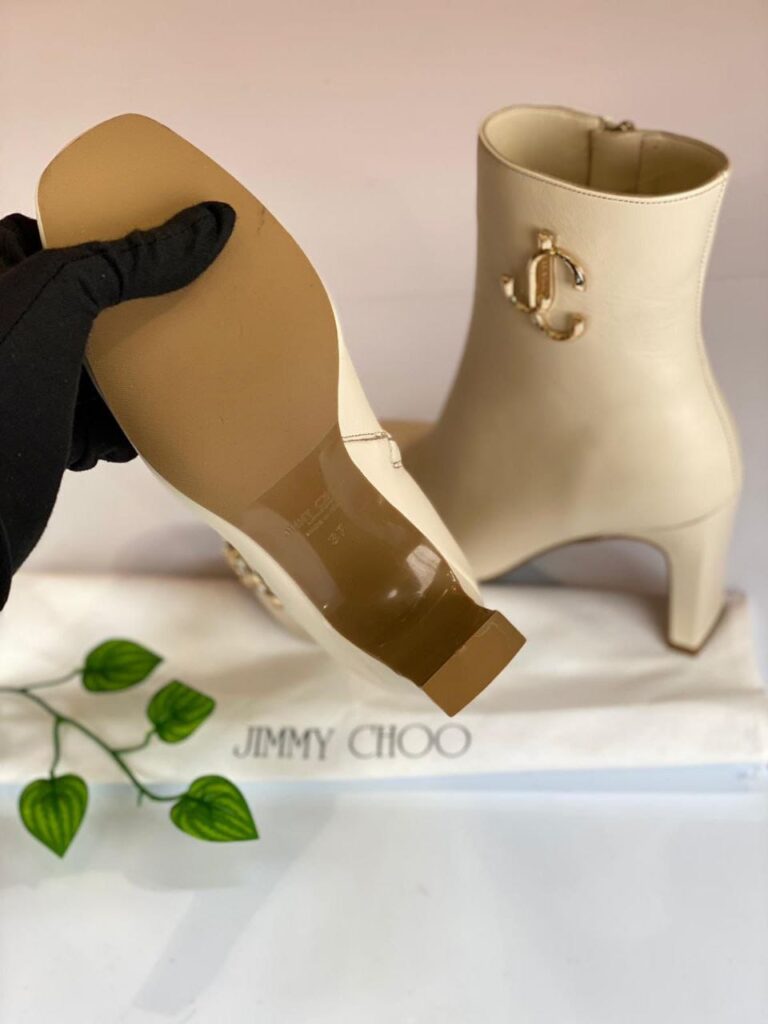 jimmy choo bot hakiki deri krem 8 cm topuk