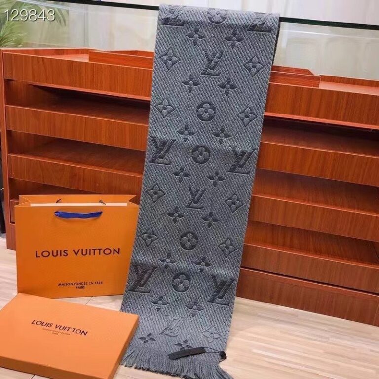 louis vuitton atki logomania yun gri 180x33 cm