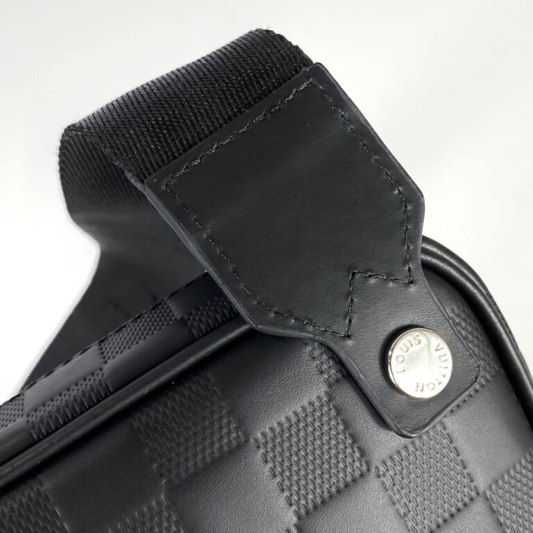 louis vuitton canta scott messenger siyah 23x15x4 cm